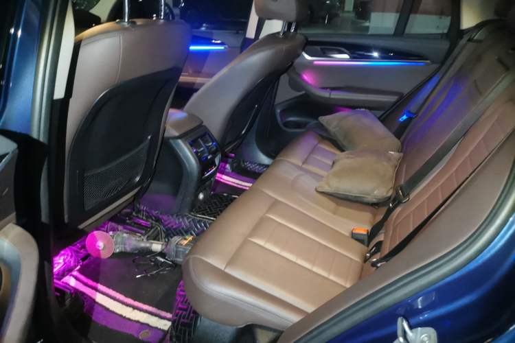 Used BMW X3 2018 xDrive25i M Sport Package China V Left Rear Seat