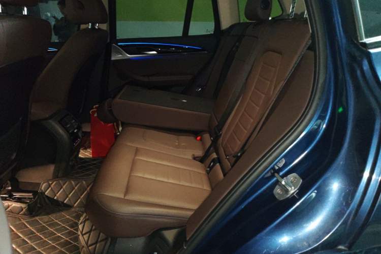 Used BMW X3 2018 xDrive25i M Sport Package China V Left Rear Seat