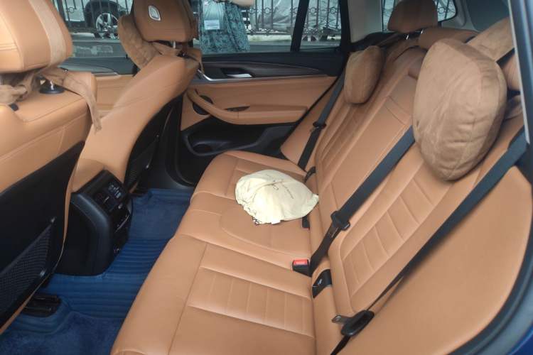 Used BMW X3 2018 xDrive30i Luxury Edition M Sport Package China VI Left Rear Seat
