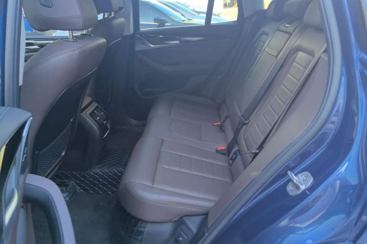 Used BMW X3 2018 xDrive25i M Sport Package China V Left Rear Seat