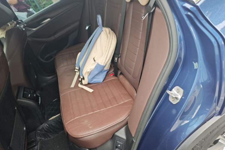 Used BMW X3 2018 xDrive28i Luxury Package China VI Emission Standard Left Rear Seat