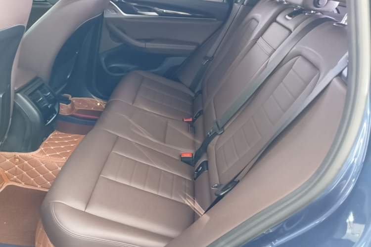 Used BMW X3 2018 xDrive25i Luxury Package China V Left Rear Seat