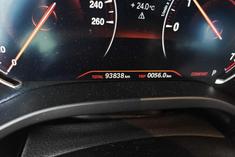 Used BMW X3 2018 xDrive28i M Sport Package China V Emission Standard Odometer Close Up