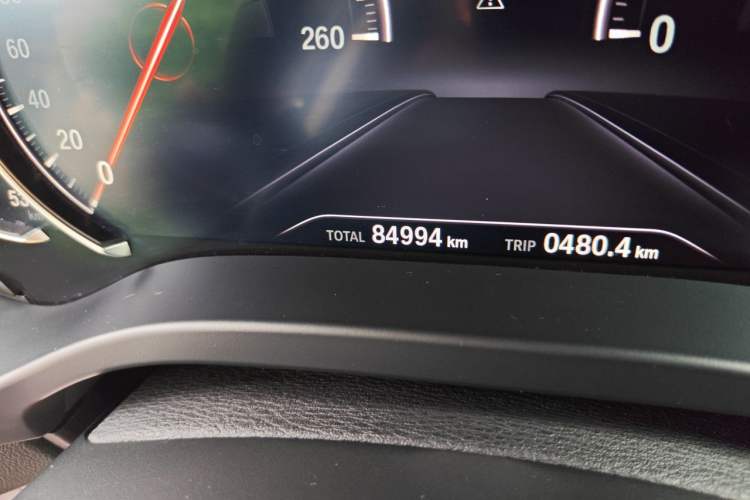 Used BMW X3 2018 xDrive30i Luxury Model M Sport Package China V Odometer Close Up