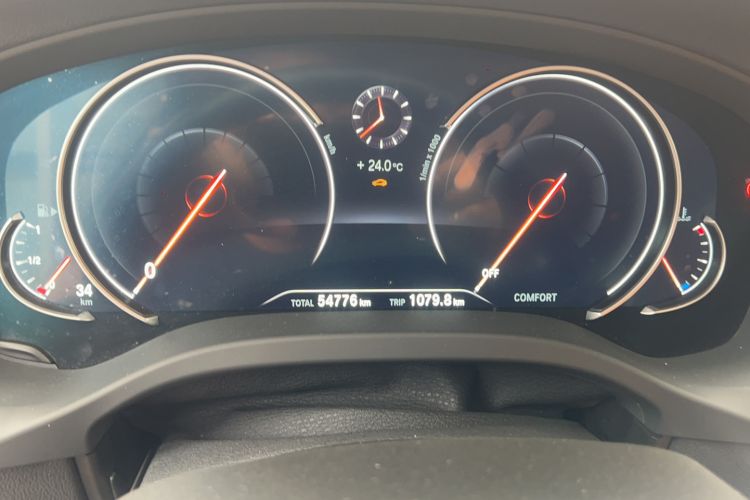 Used BMW X3 2018 xDrive28i Luxury Package China VI Emission Standard Odometer Close Up