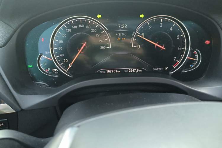 Used BMW X3 2018 xDrive28i Luxury Package China VI Emission Standard Odometer Close Up