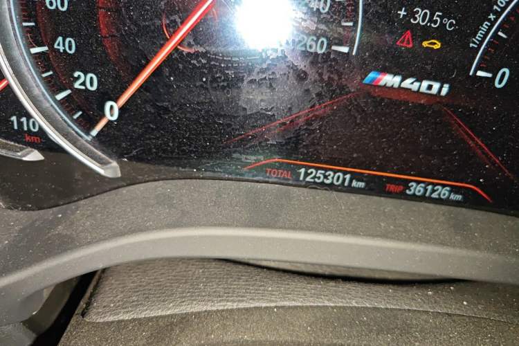 Used BMW X3 2018 xDrive28i M Sport Package China V Emission Standard Odometer Close Up