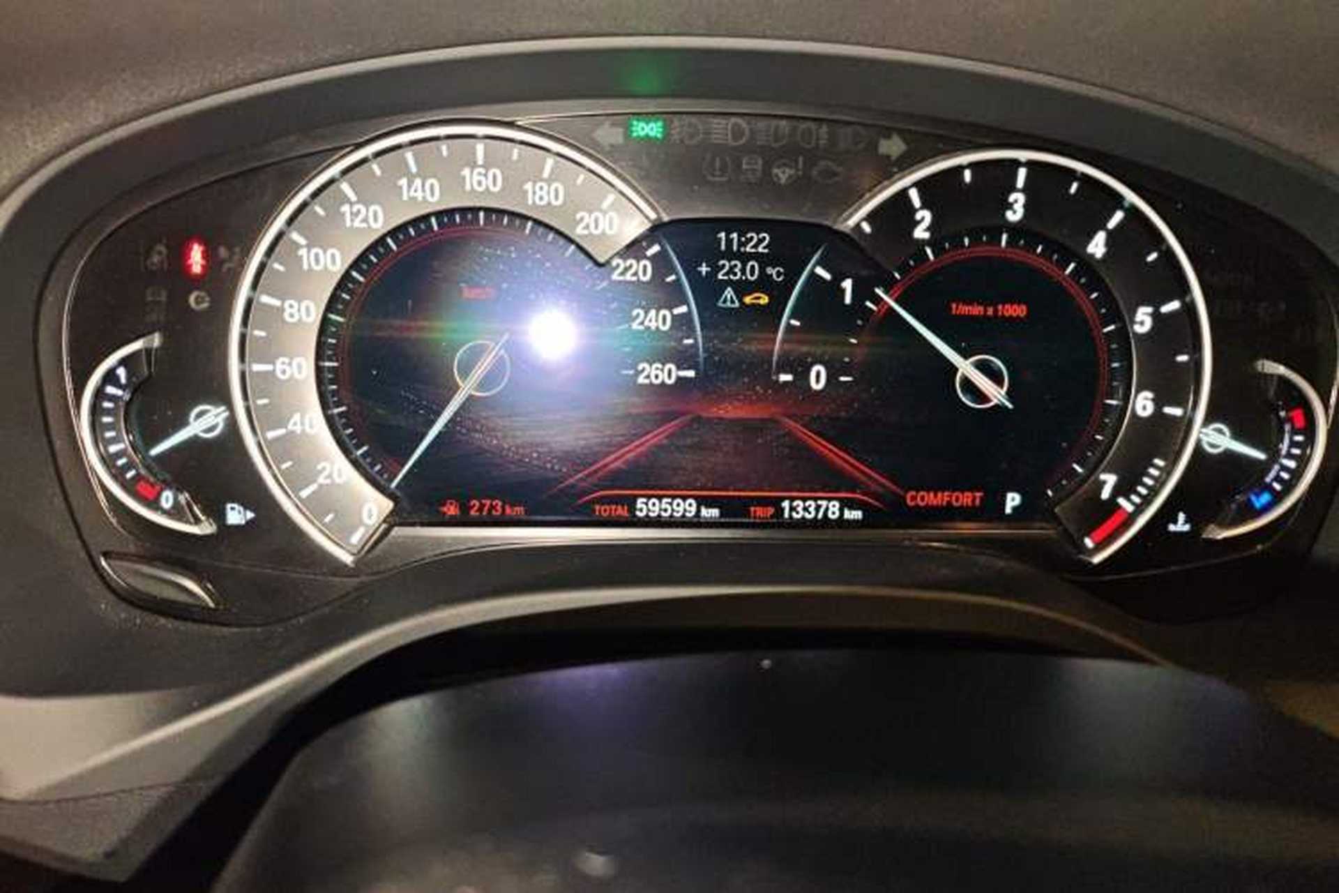 Used BMW X3 2018 xDrive25i M Sport Package China V Odometer Close Up