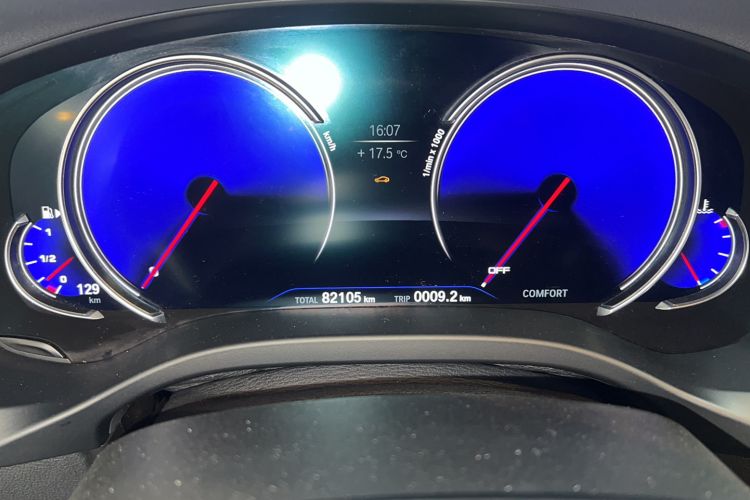 Used BMW X3 2018 xDrive30i Luxury Edition M Sport Package China VI Odometer Close Up