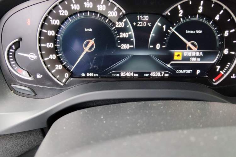 Used BMW X3 2018 xDrive25i M Sport Package China VI Odometer Close Up