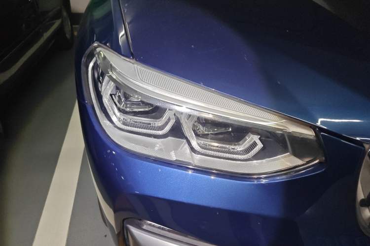 Used BMW X3 2018 xDrive25i Luxury Package China V Right Front Headlight