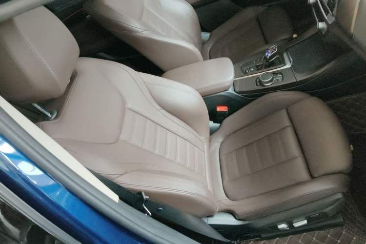 Used BMW X3 2018 xDrive28i M Sport Package China VI Right Front Seat