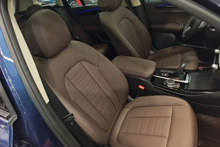 Used BMW X3 2018 xDrive25i M Sport Package China VI Right Front Seat