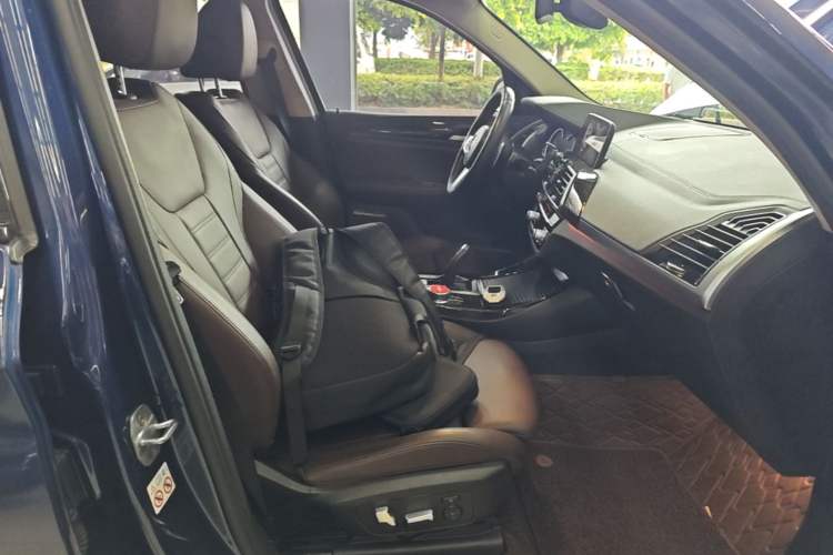 Used BMW X3 2018 xDrive30i Luxury Model M Sport Package China V Right Front Seat