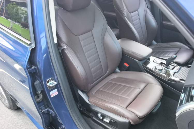 Used BMW X3 2018 xDrive28i M Sport Package China VI Right Front Seat