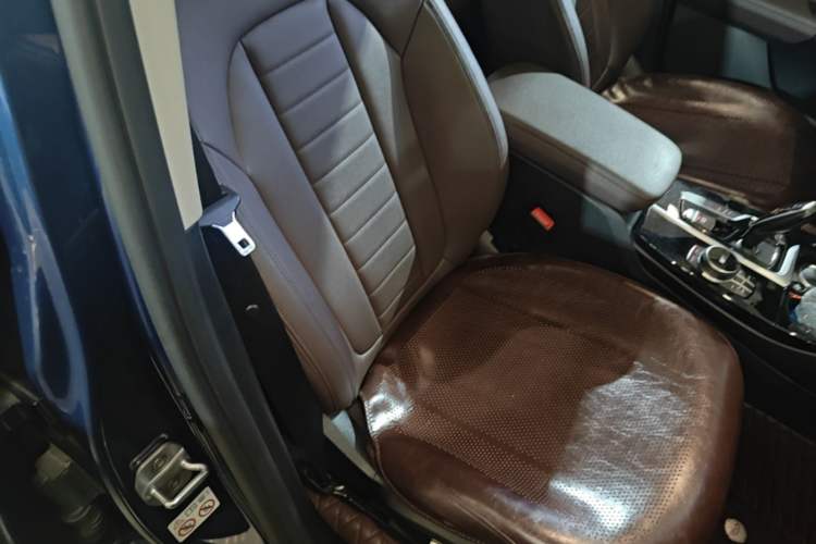 Used BMW X3 2018 xDrive25i M Sport Package China VI Right Front Seat