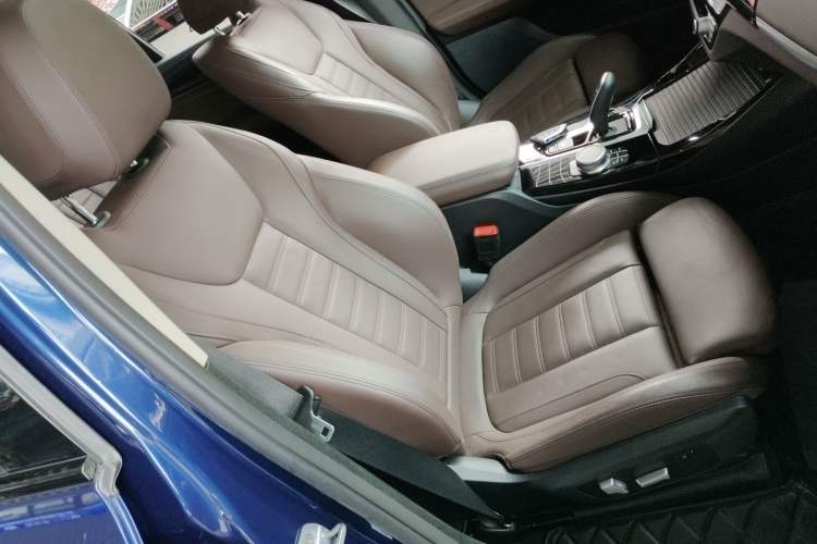 Used BMW X3 2018 xDrive28i M Sport Package China VI Right Front Seat