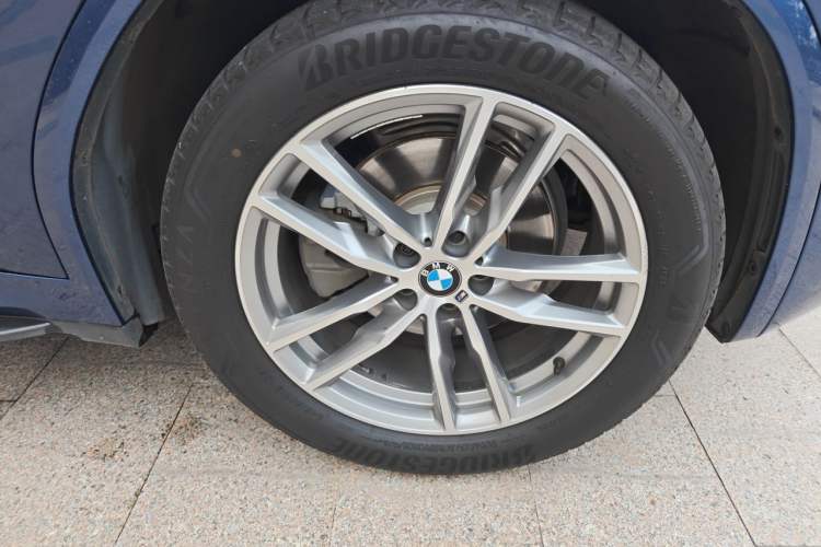 Used BMW X3 2018 xDrive30i Luxury Model M Sport Package China V Right Front Wheel Hub