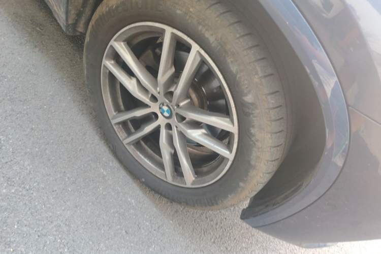 Used BMW X3 2018 xDrive30i Luxury Model M Sport Package China V Right Front Wheel Hub