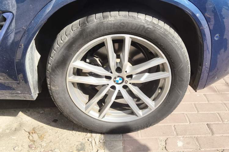 Used BMW X3 2018 xDrive25i M Sport Package China VI Right Front Wheel Hub