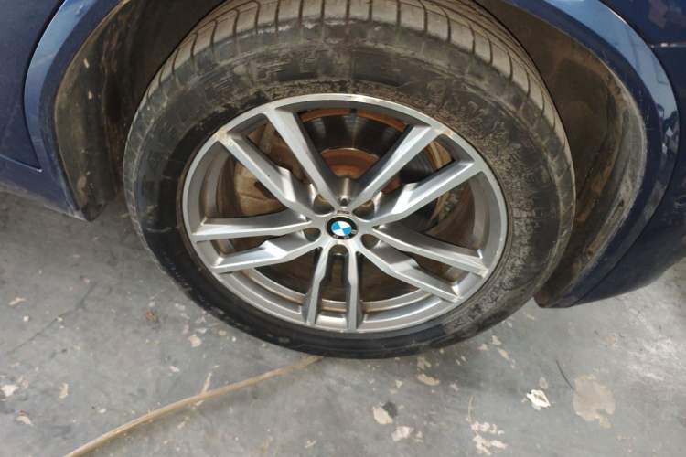 Used BMW X3 2018 xDrive30i Luxury Model M Sport Package China V Right Front Wheel Hub