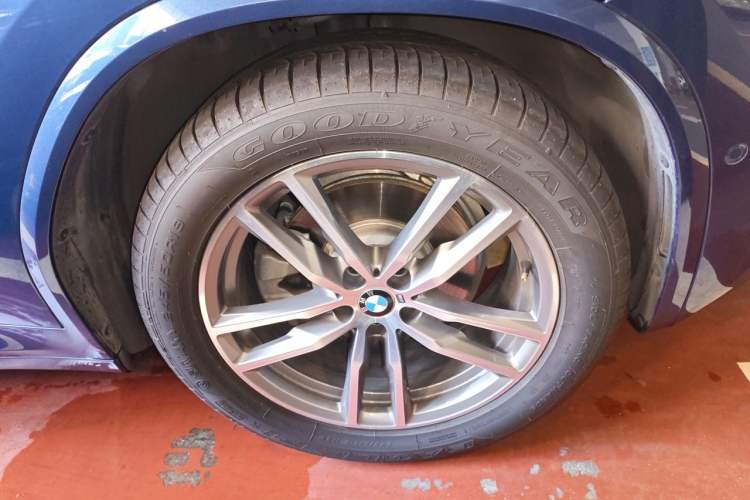 Used BMW X3 2018 xDrive25i M Sport Package China V Right Front Wheel Hub