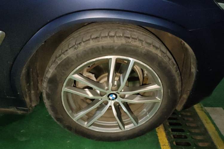Used BMW X3 2018 xDrive30i Luxury Edition M Sport Package China VI Right Front Wheel Hub