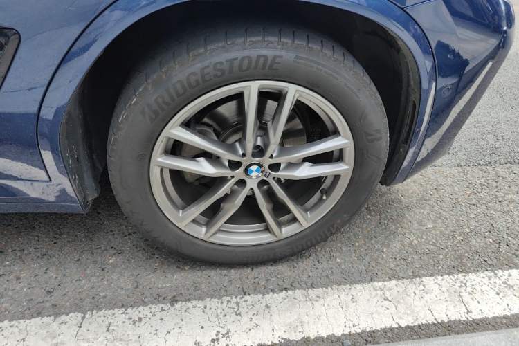 Used BMW X3 2018 xDrive25i M Sport Package China VI Right Front Wheel Hub
