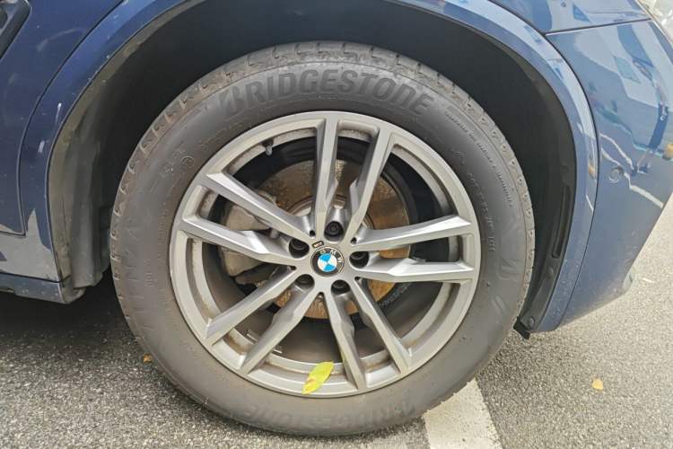 Used BMW X3 2018 xDrive28i M Sport Package China VI Right Front Wheel Hub