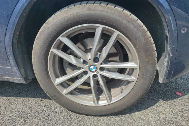 Used BMW X3 2018 xDrive30i Luxury Model M Sport Package China V Right Front Wheel Hub