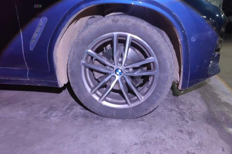 Used BMW X3 2018 xDrive25i M Sport Package China VI Right Front Wheel Hub