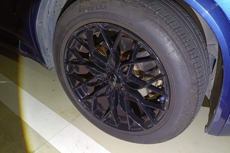 Used BMW X3 2018 xDrive28i M Sport Package China VI Right Front Wheel Hub