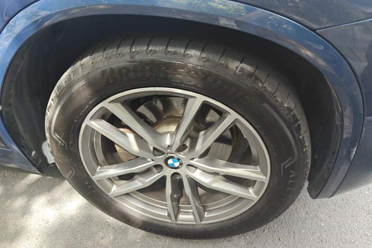 Used BMW X3 2018 xDrive25i M Sport Package China VI Right Front Wheel Hub