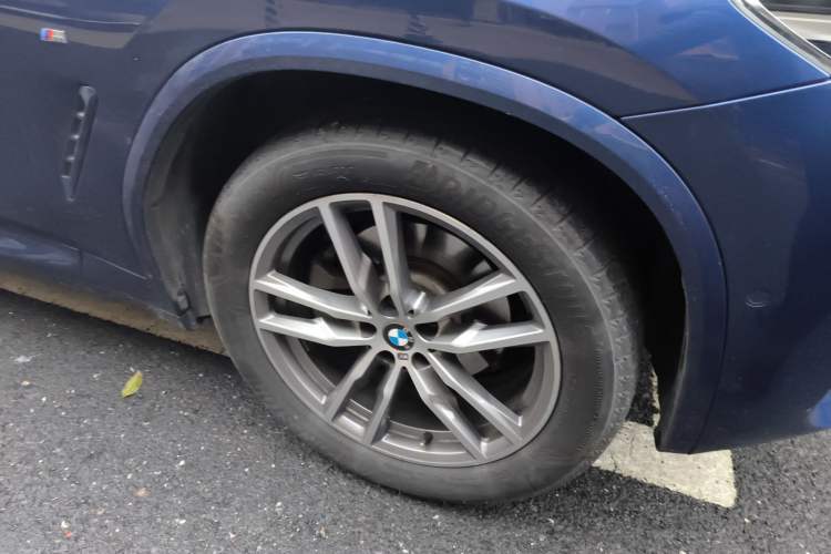 Used BMW X3 2018 xDrive30i Luxury Edition M Sport Package China VI Right Front Wheel Hub