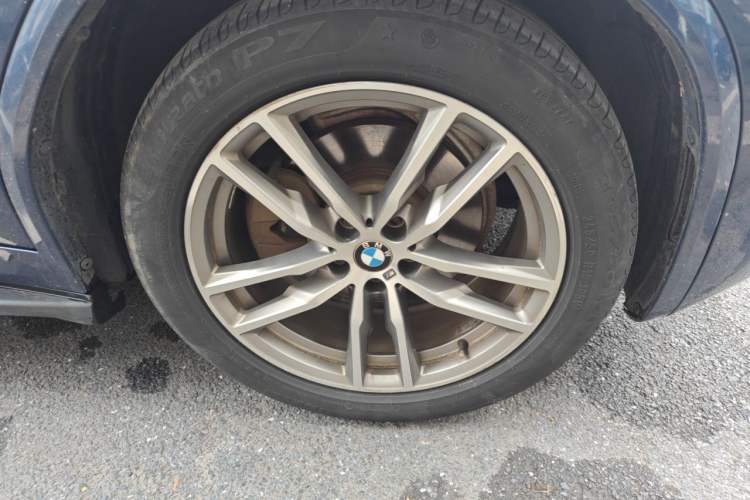 Used BMW X3 2018 xDrive25i M Sport Package China VI Right Front Wheel Hub