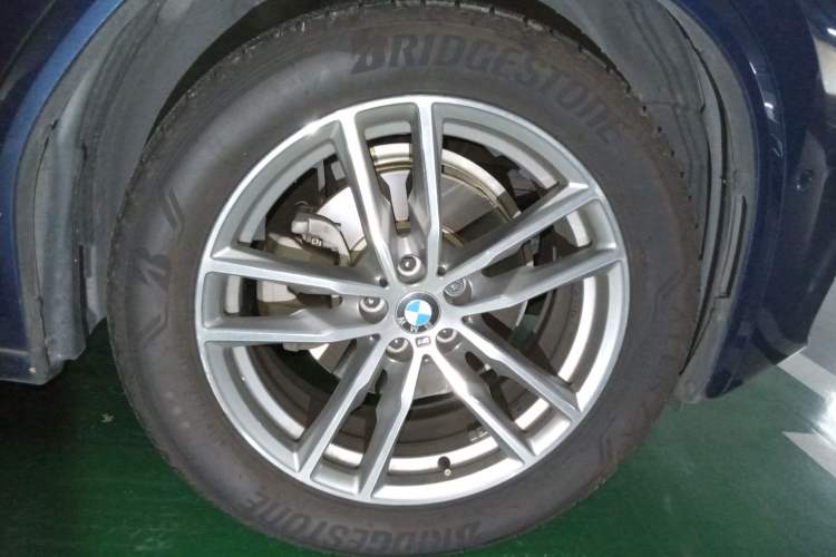 Used BMW X3 2018 xDrive25i M Sport Package China V Right Front Wheel Hub