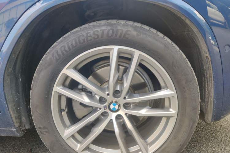 Used BMW X3 2018 xDrive25i M Sport Package China VI Right Front Wheel Hub