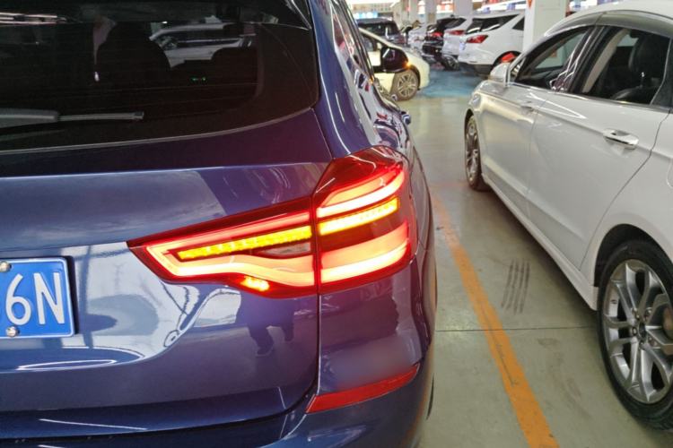Used BMW X3 2018 xDrive25i Luxury Package China VI Emission Standard Right Rear Taillight