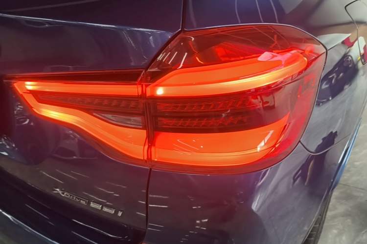 Used BMW X3 2018 xDrive25i M Sport Package China VI Right Rear Taillight