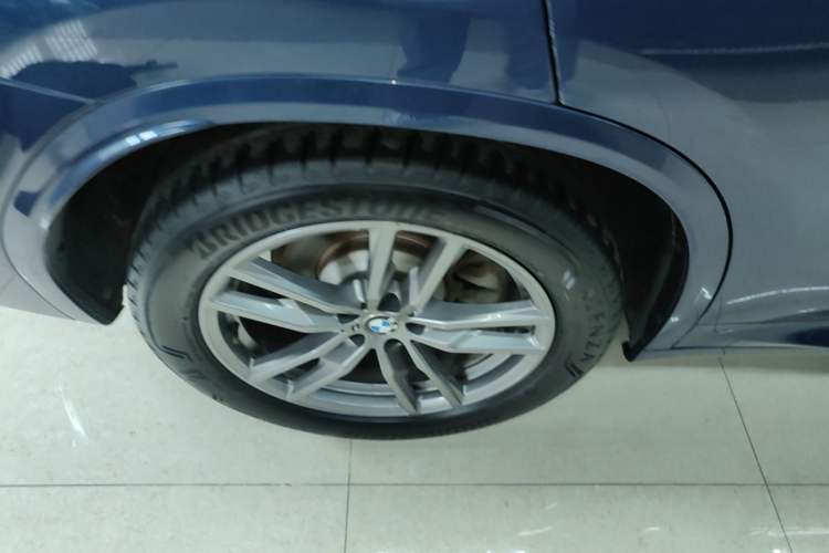 Used BMW X3 2018 xDrive25i M Sport Package China VI Right Rear Wheel Hub