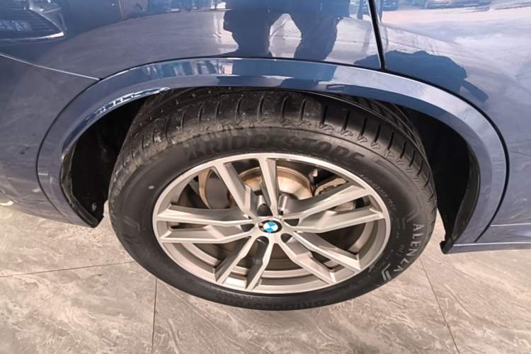 Used BMW X3 2018 xDrive25i M Sport Package China VI Right Rear Wheel Hub