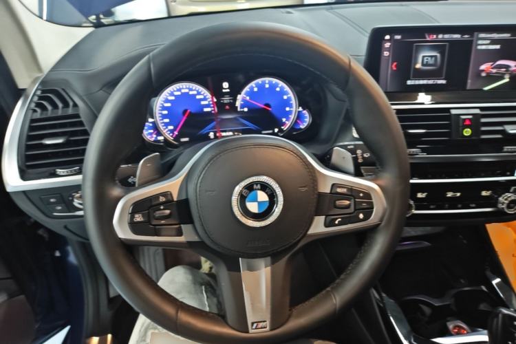 Used BMW X3 2018 xDrive28i M Sport Package China VI Steering Wheel
