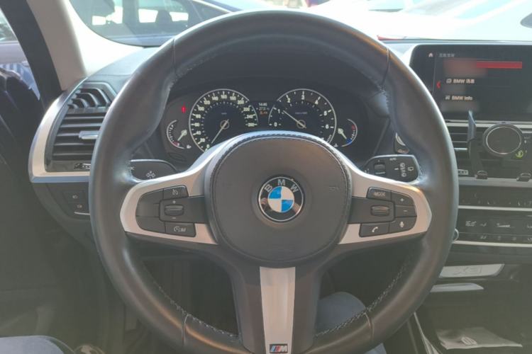 Used BMW X3 2018 xDrive25i M Sport Package China VI Steering Wheel