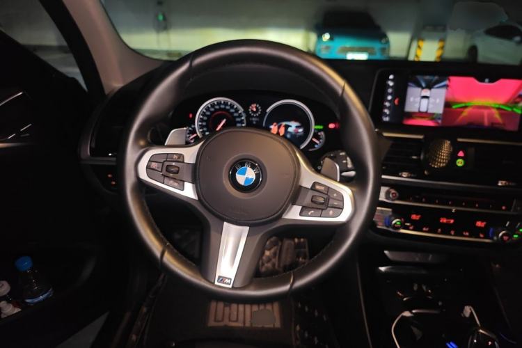 Used BMW X3 2018 xDrive30i Luxury Edition M Sport Package China VI Steering Wheel