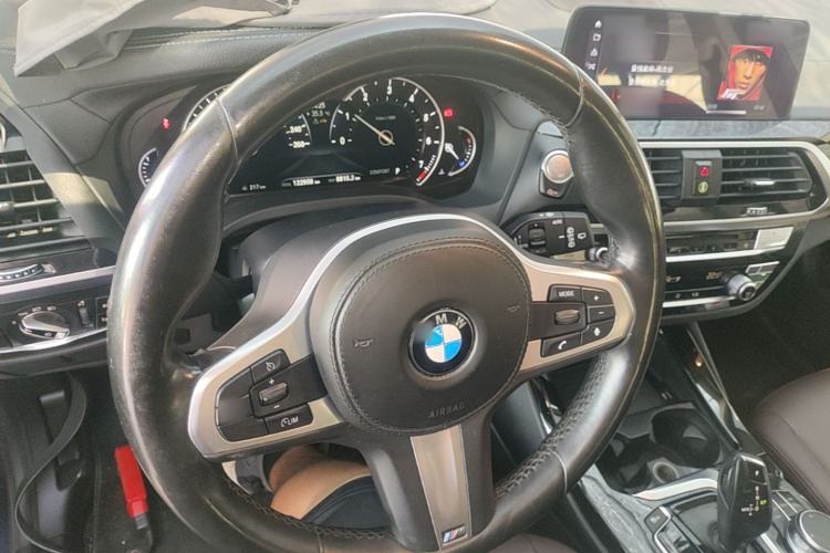 Used BMW X3 2018 xDrive25i M Sport Package China V Steering Wheel