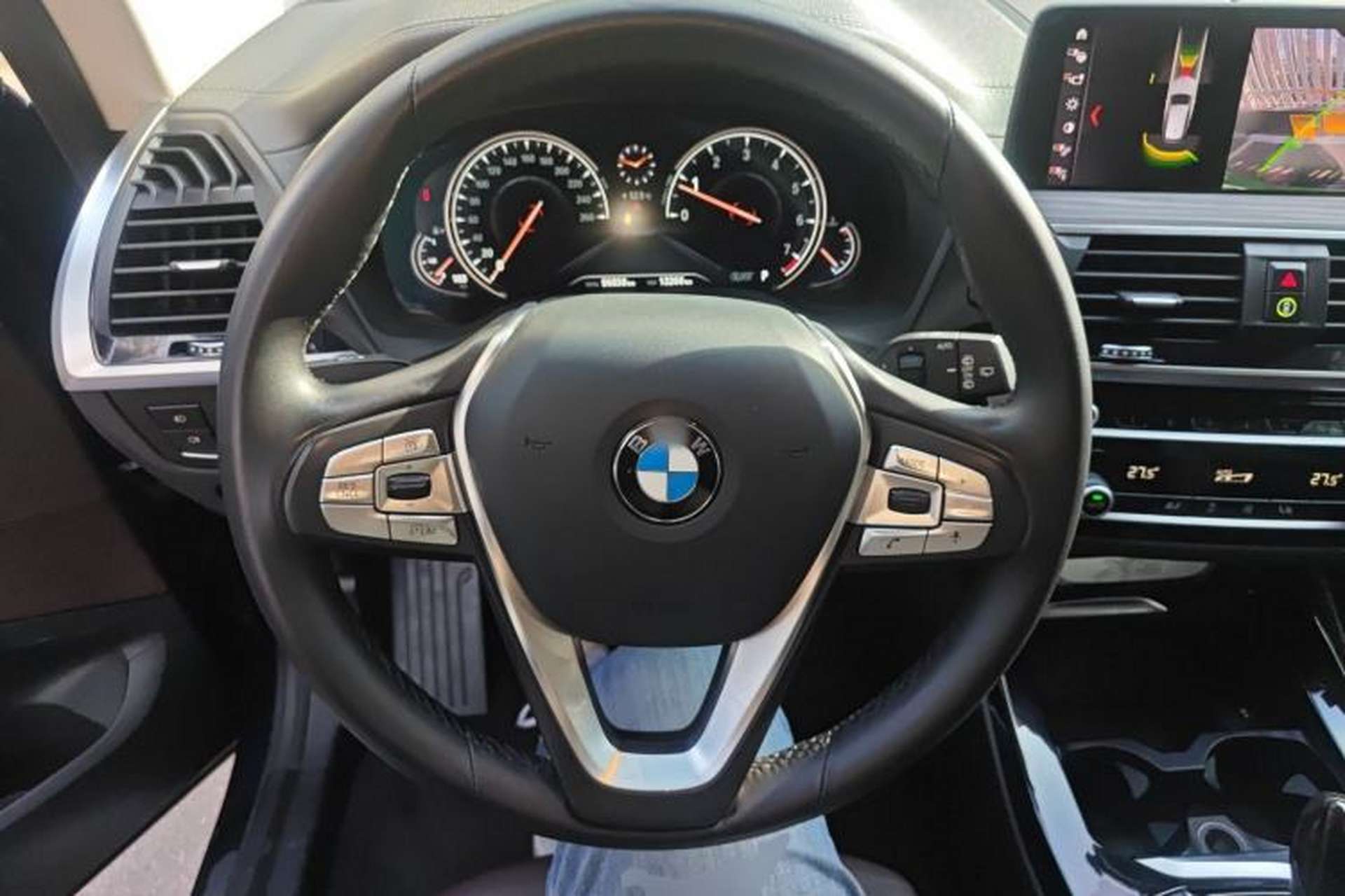 Used BMW X3 2018 xDrive28i Luxury Package China VI Emission Standard Steering Wheel