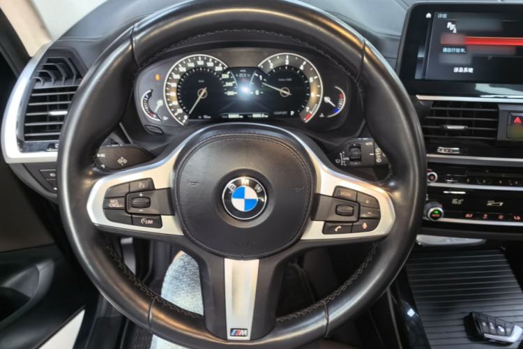 Used BMW X3 2018 xDrive25i M Sport Package China V Steering Wheel