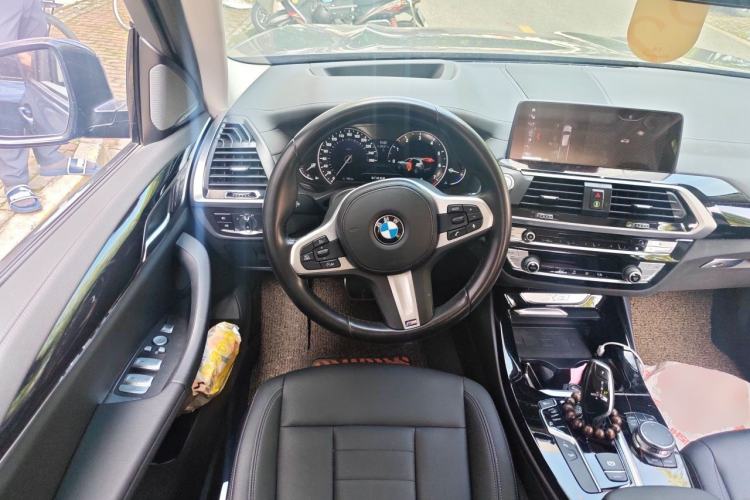 Used BMW X3 2018 xDrive25i M Sport Package China VI Steering Wheel