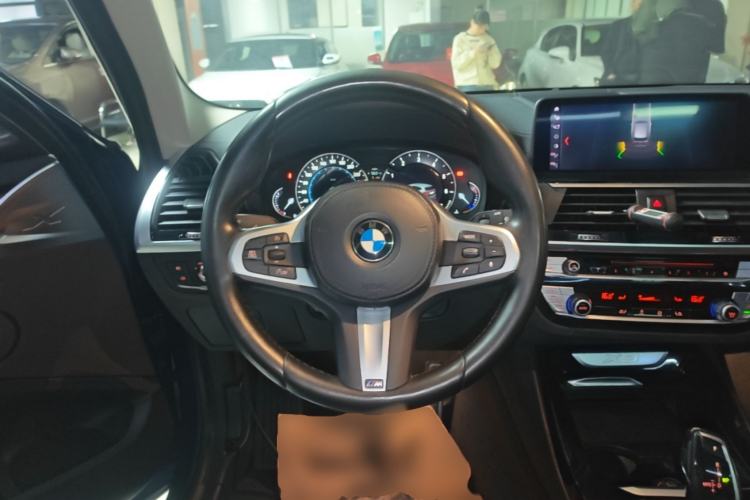Used BMW X3 2018 xDrive25i M Sport Package China VI Steering Wheel