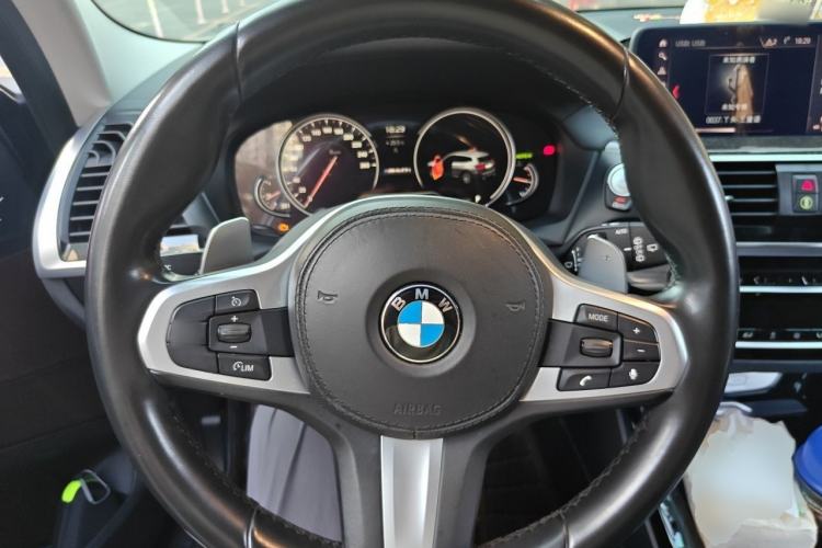 Used BMW X3 2018 xDrive30i Luxury Edition M Sport Package China VI Steering Wheel